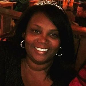 Meet your Posher, Carla